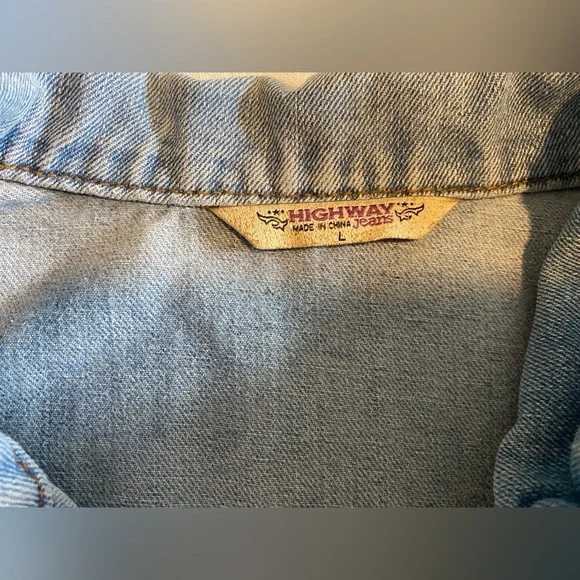 Distressed Light Blue Denim Jacket Large - Picture 2 of 7